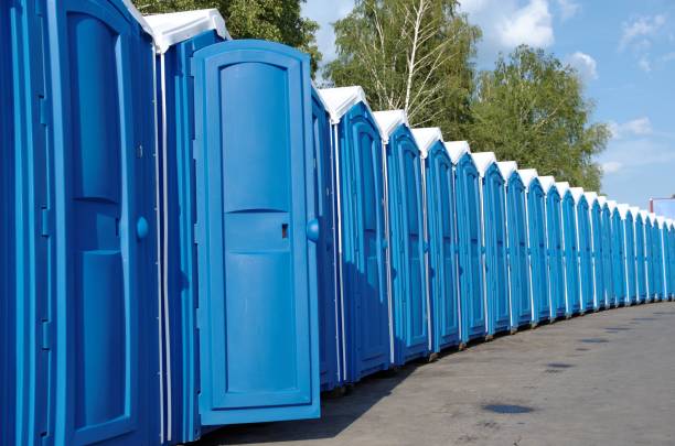 Portable Toilet Options We Offer in Sioux Center, IA